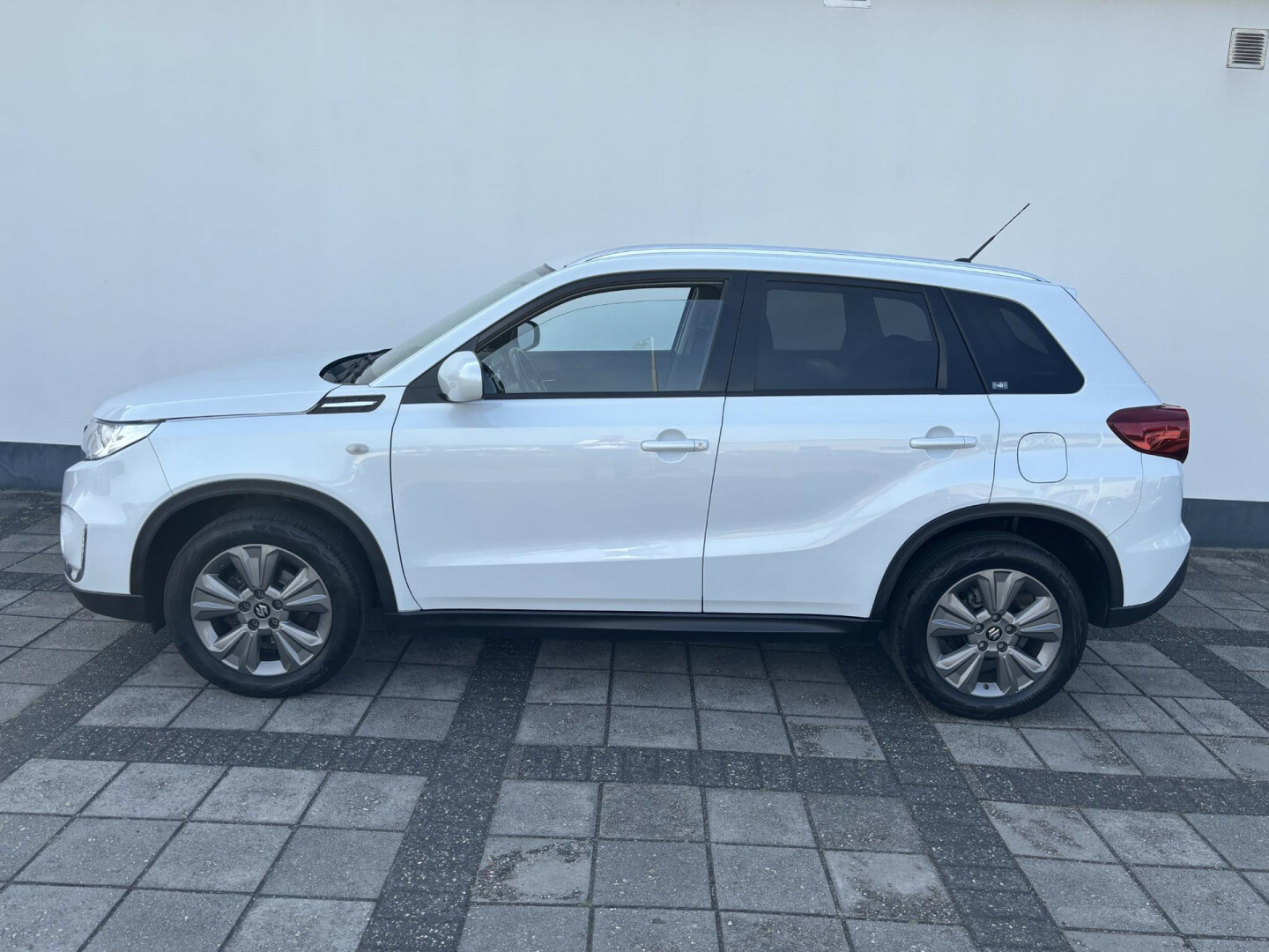 Suzuki-Vitara-1